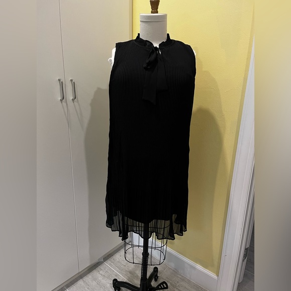 Women’s Black Knife-Pleat Cocktail Dress by DKNY - Picture 2 of 8